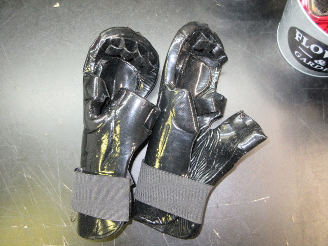 Load image into Gallery viewer, Used ATA Martial Arts Foam Punch Gloves - Medium
