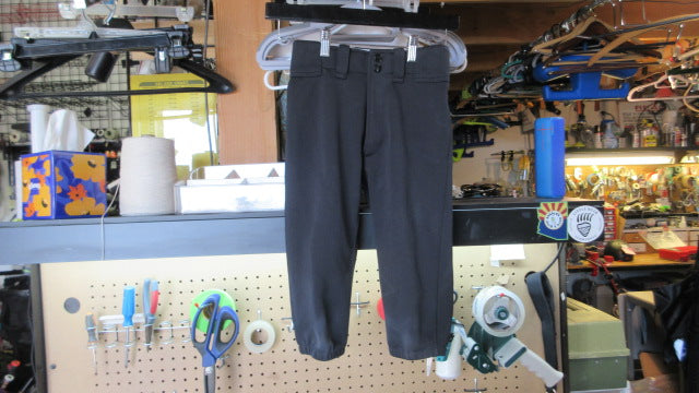 Load image into Gallery viewer, Used Mizuno Baseball Knickers - Size Youth Medium
