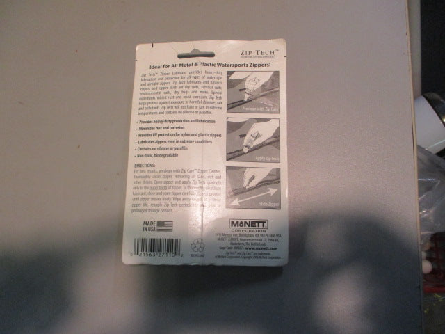 Load image into Gallery viewer, McNett Zip Tech Lubricate
