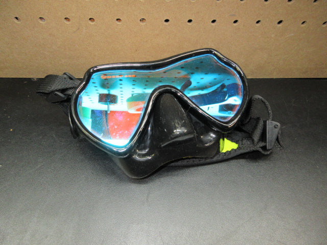Load image into Gallery viewer, Used Destination Scuba SeaDive - Eagleye Scuba Mask
