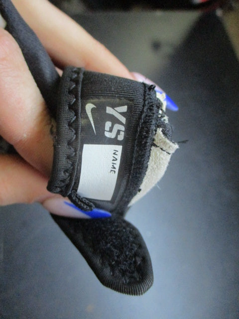 Load image into Gallery viewer, Used Nike Superbad 6.0 Football Gloves - Size Youth Small

