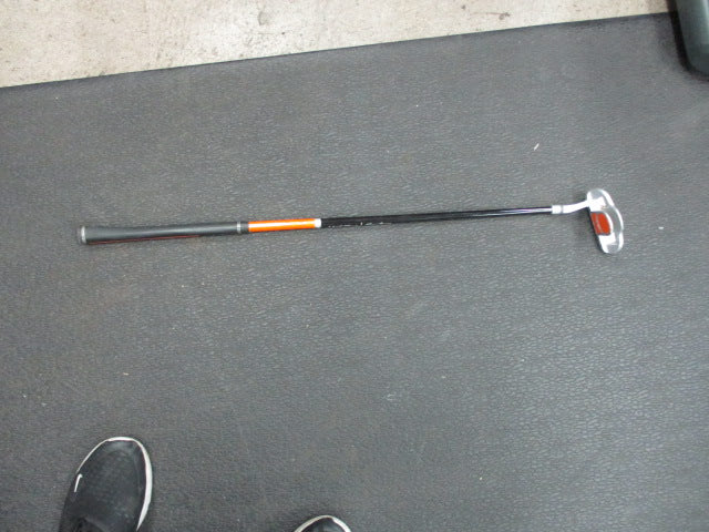 Load image into Gallery viewer, Used Tommy Armour Hot Scot 28" Junior Putter
