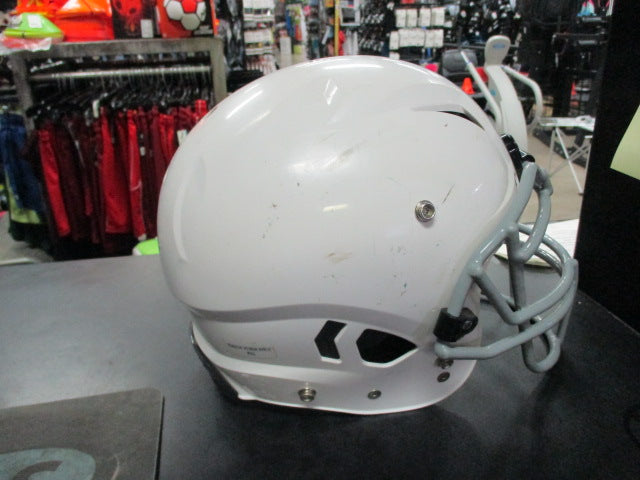 Load image into Gallery viewer, Used Schutt Vengeance A11 Size Youth Small 2020 Football Helmet

