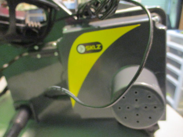 Load image into Gallery viewer, Used Sklz Catapult Soft Toss Pitching Machine
