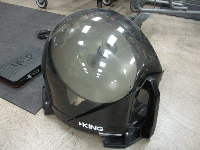 Load image into Gallery viewer, Used King Dish Tailgater Pro Satellite Antenna

