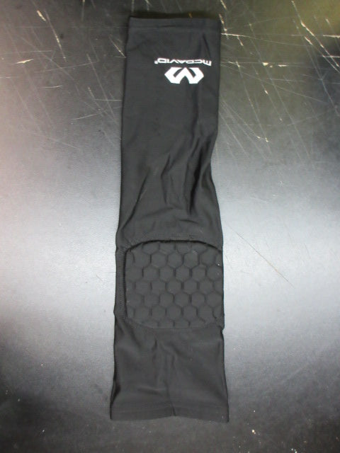 Used McDavid Compression Knee Pad/ Sleeve - Size Large - QTY 1