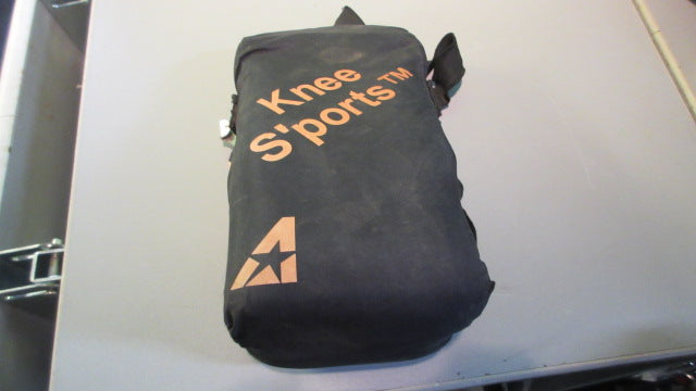 Load image into Gallery viewer, Used All Stars Catchers Knee Savers - Single 1
