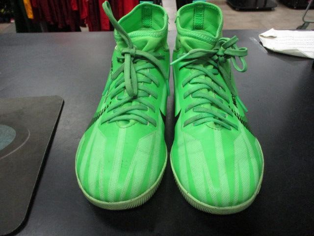 Load image into Gallery viewer, Used Nike Mercurial Dream Speed Size 3.5Y Indoor Cleats
