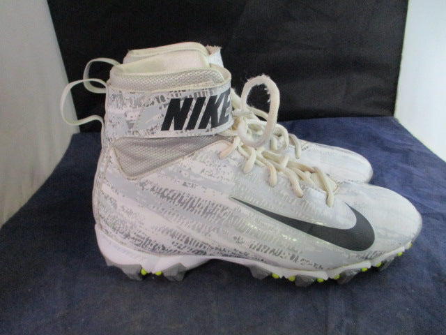 Load image into Gallery viewer, Used Nike Strike Sharp Cleats Adult Size 8.5

