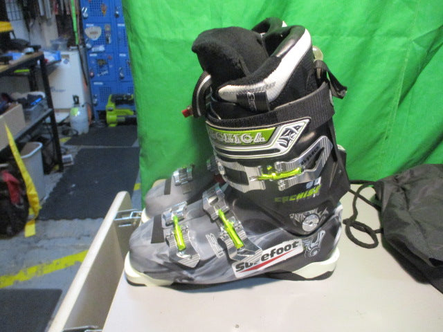 Load image into Gallery viewer, Used Tecnica Cochise 90 26.5" Downhill Ski Boots
