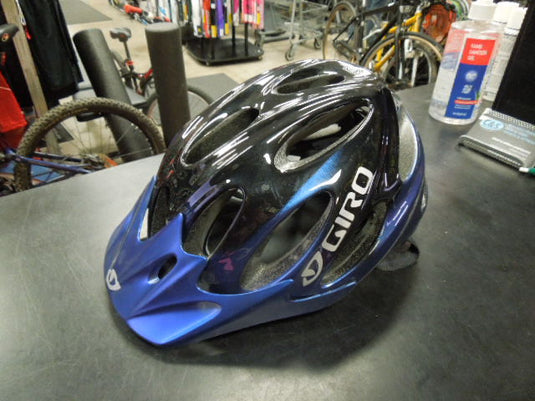 Used Giro Xen Bicyle Helmet Size Medium