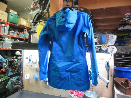 Used Burton Lotus Pullover Winter Jacket - Size XS