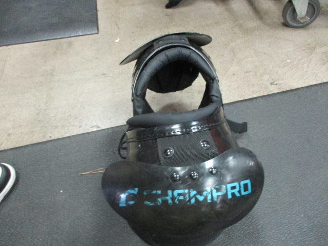 Load image into Gallery viewer, Used Champro Scorpion Size Youth 2XL Shoulder Pads
