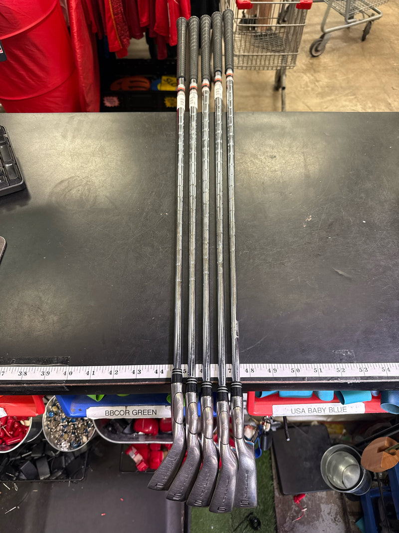 Load image into Gallery viewer, Used Nicklaus Polarity MTR 5 pc Right Hand Iron Set 5,6,8,9i and Pw
