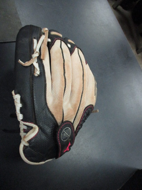 Load image into Gallery viewer, Used Mizunio Prospect Finch Series 11&quot; Softball Glove - RHT
