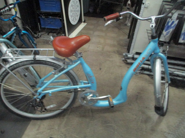 Load image into Gallery viewer, Used Biria Easy 7 Loading 40 cm Step Thru Bicycle
