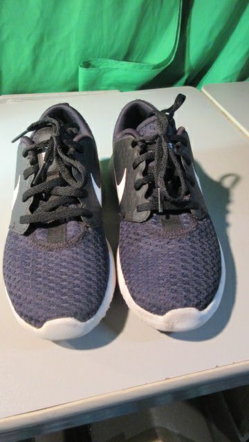 Used Nike Roshe G Golf Shoes - Youth 3