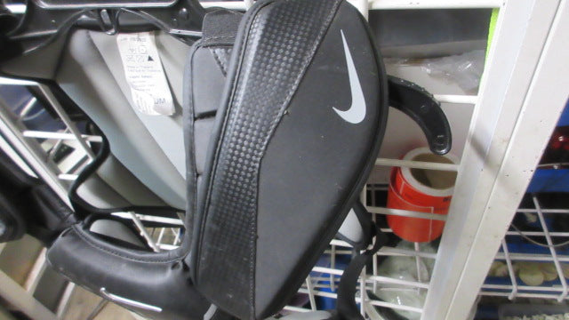 Load image into Gallery viewer, Used Nike Vapor Select Shoulder Pads - no shoulder pads
