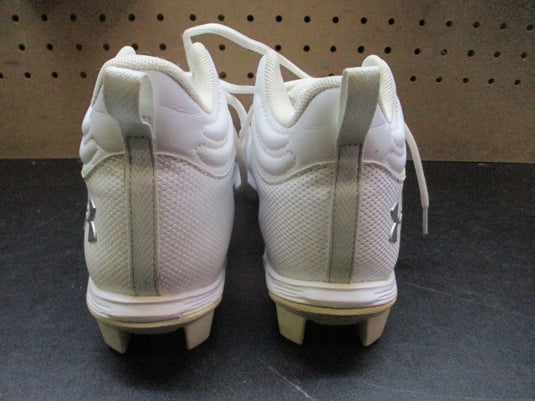 Used Under Armour Spotlight Franchise RM 2.0 Football Cleats - Size Youth 5.5