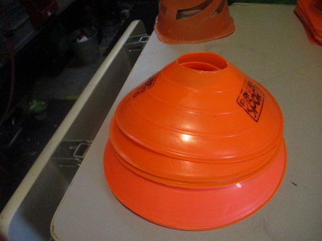 Load image into Gallery viewer, Used Play It Again Sports Disc Cones Set Of 5
