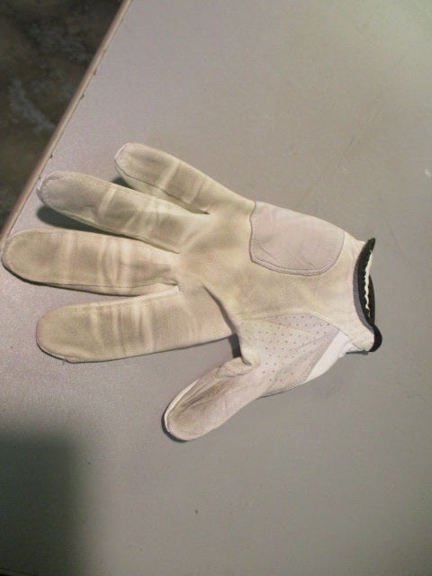 Used Srixon Adult Medium Golf Glove - LH