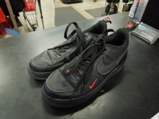 Used Nike AF1 GS in Black and Infared Crimson Size 5Y