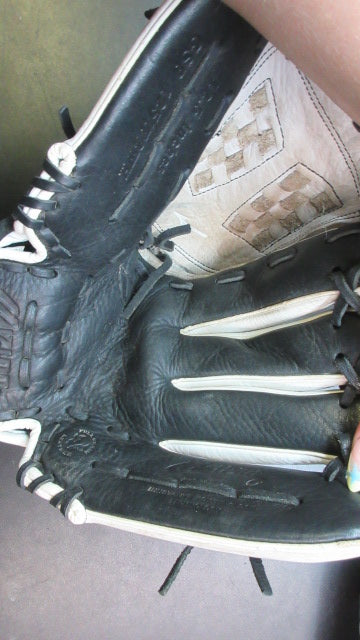 Load image into Gallery viewer, Used Mizuno Prime Elite 12.5" Fastpitch Softball Glove - RHT
