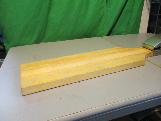 Load image into Gallery viewer, Used 24" Hardwood Fish Fillet Board
