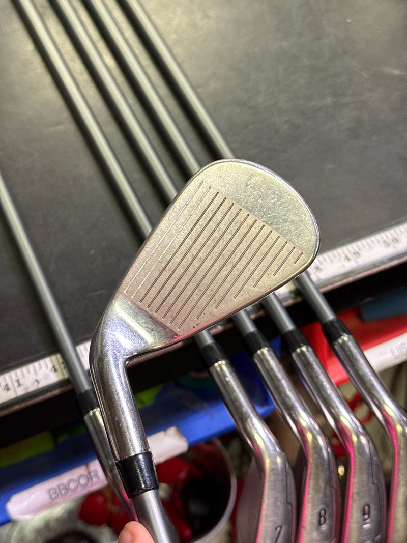 Load image into Gallery viewer, Used Callaway Mavrik MAX Right Hand 6 pc Iron Set 5-9i and Pw
