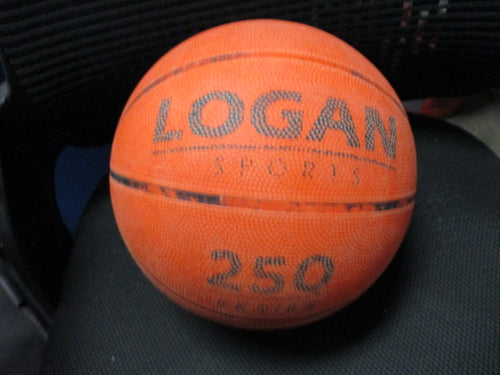 Used Logan Sport 250 Series Size 7 Basketball