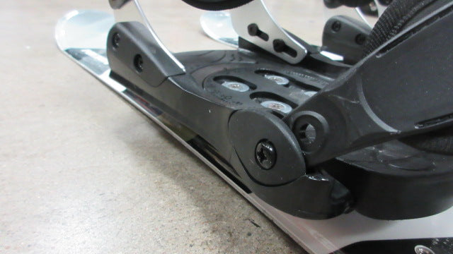 Load image into Gallery viewer, Used Phenom 90cm Five Forty 75 Ski Blades w/ Snowboard Bindings and Risers
