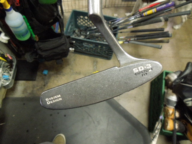 Load image into Gallery viewer, Used First Flight SD-3 Custom Fit Right Hand 32" Putter
