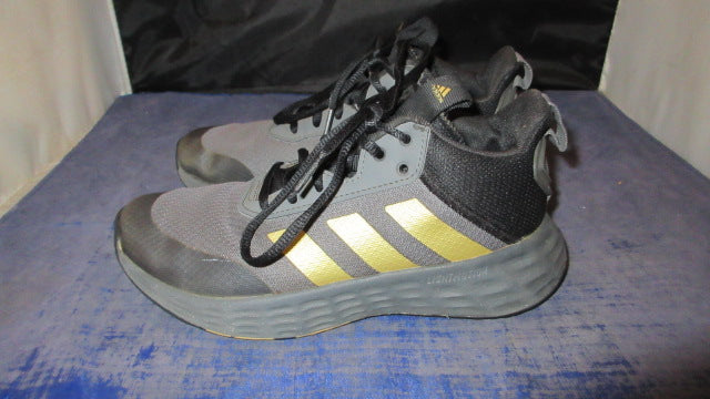 Load image into Gallery viewer, Used Adidas Own the Game Basketball Shoes Youth Size 3
