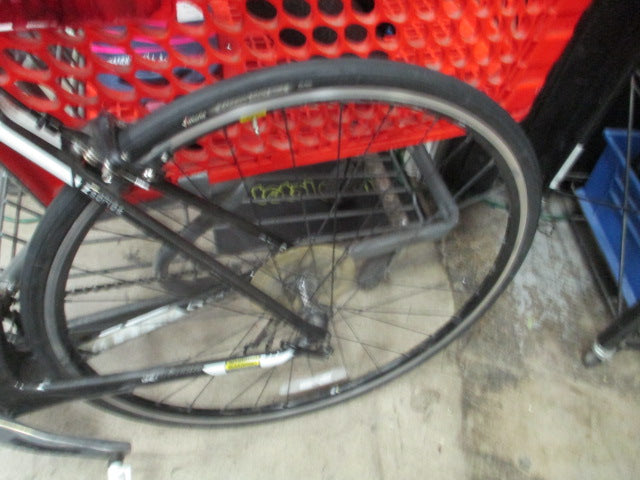 Load image into Gallery viewer, Used Felt Five 20 Speed 700 X 25C Carbon Road Bike
