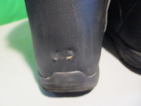 Used Burton Mint Imprint 1+ Heat Moldable Women's 9 Snowboard Boots