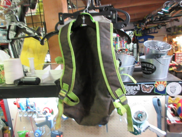 Load image into Gallery viewer, Used Rawlings Baseball Backpack
