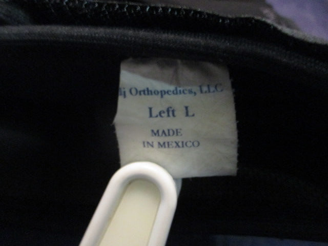 Load image into Gallery viewer, Used Donjoy Left Knee Brace Adult Size Large
