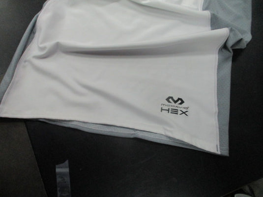 Like New McDavid Hexpad Sternum Shirt Size Youth XLarge