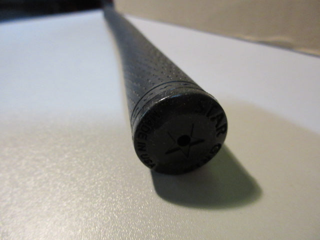 Load image into Gallery viewer, New Star Grip Midsize Sidewinder Golf Grip - Black
