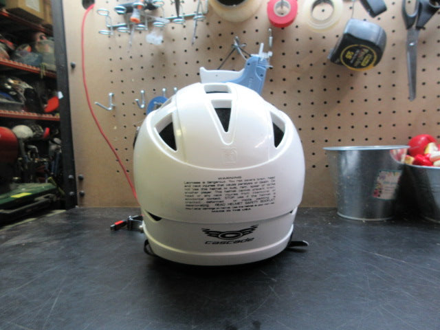 Load image into Gallery viewer, Used Cascade CS Youth Lacrosse Helmet
