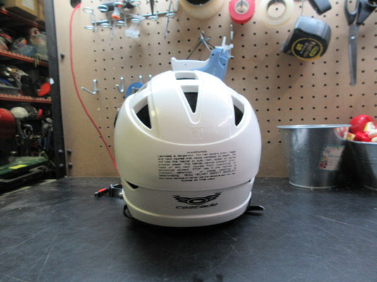 Used Cascade CS Youth Lacrosse Helmet