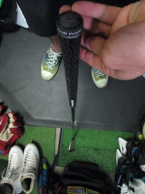 Load image into Gallery viewer, Used Adams Idea Black CB3 Forged Right Hand 8 Iron
