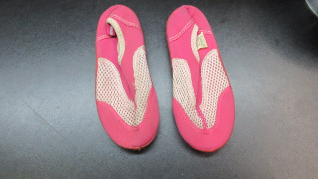 Load image into Gallery viewer, Used Koala Kids Swim Shoes - Youth 10
