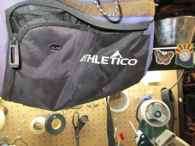 Load image into Gallery viewer, Used Athletico Baseball Backpack
