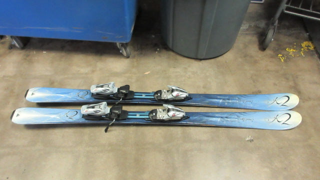 Load image into Gallery viewer, Used K2 Sweet Luv 146 cm Skis w/ Marker Bindings
