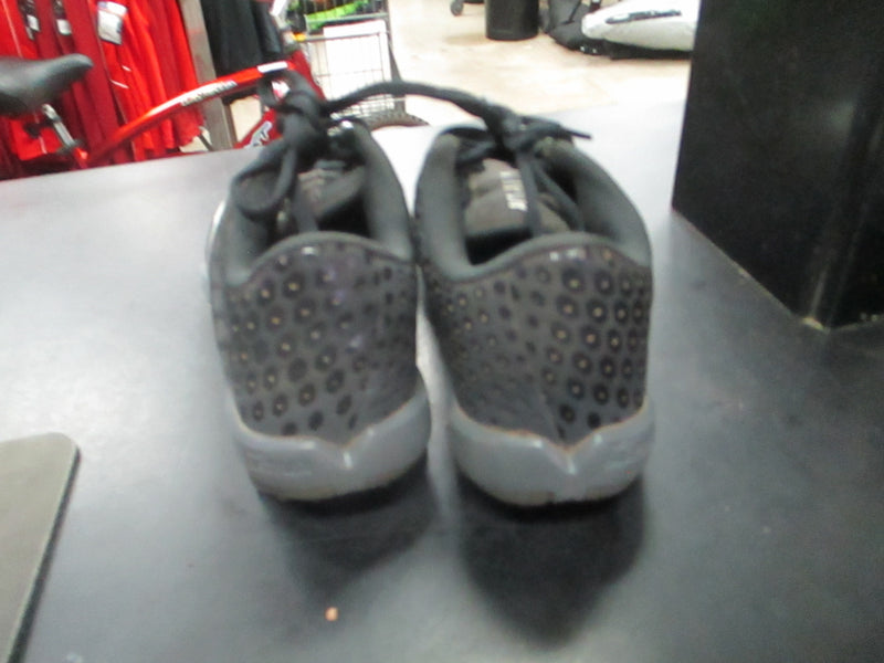 Load image into Gallery viewer, Used Nike Vapor Size Youth 5 Football Cleats
