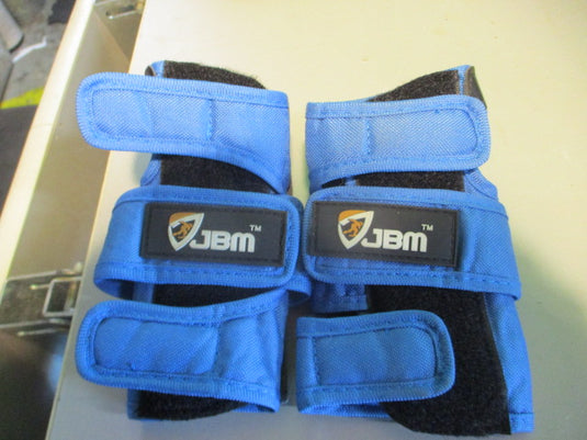 Used JBM Adult Small Skating Wrist Guards