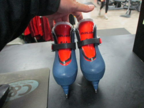 Used Bauer Lil Champ Size Youth 6/7 Ice Hockey Skates