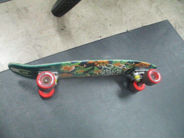 Load image into Gallery viewer, Used Landyachtz  Mini Dinghy 26? Floral Complete Skateboard

