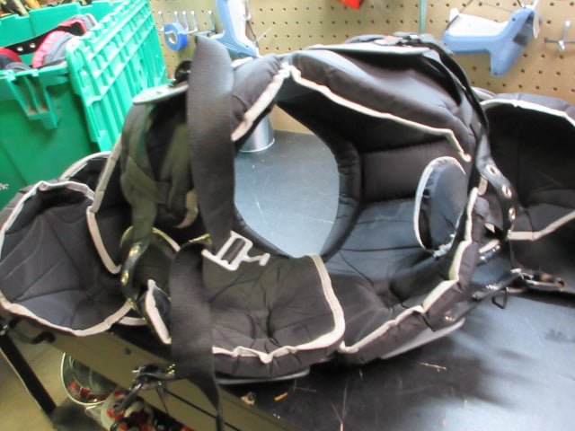 Load image into Gallery viewer, Used Douglas Destroyer Football Shoulder Pads - Size Medium
